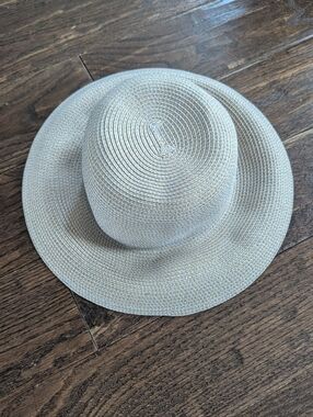 Nine West Sun Hat Wide Circular Brim Woven Light Blue and Tan